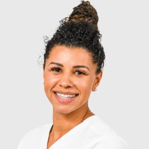 Sade Oluwalana - Specialist for nervous patients sedation